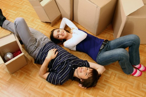 Local flat removals service helping a resident move in Sutton